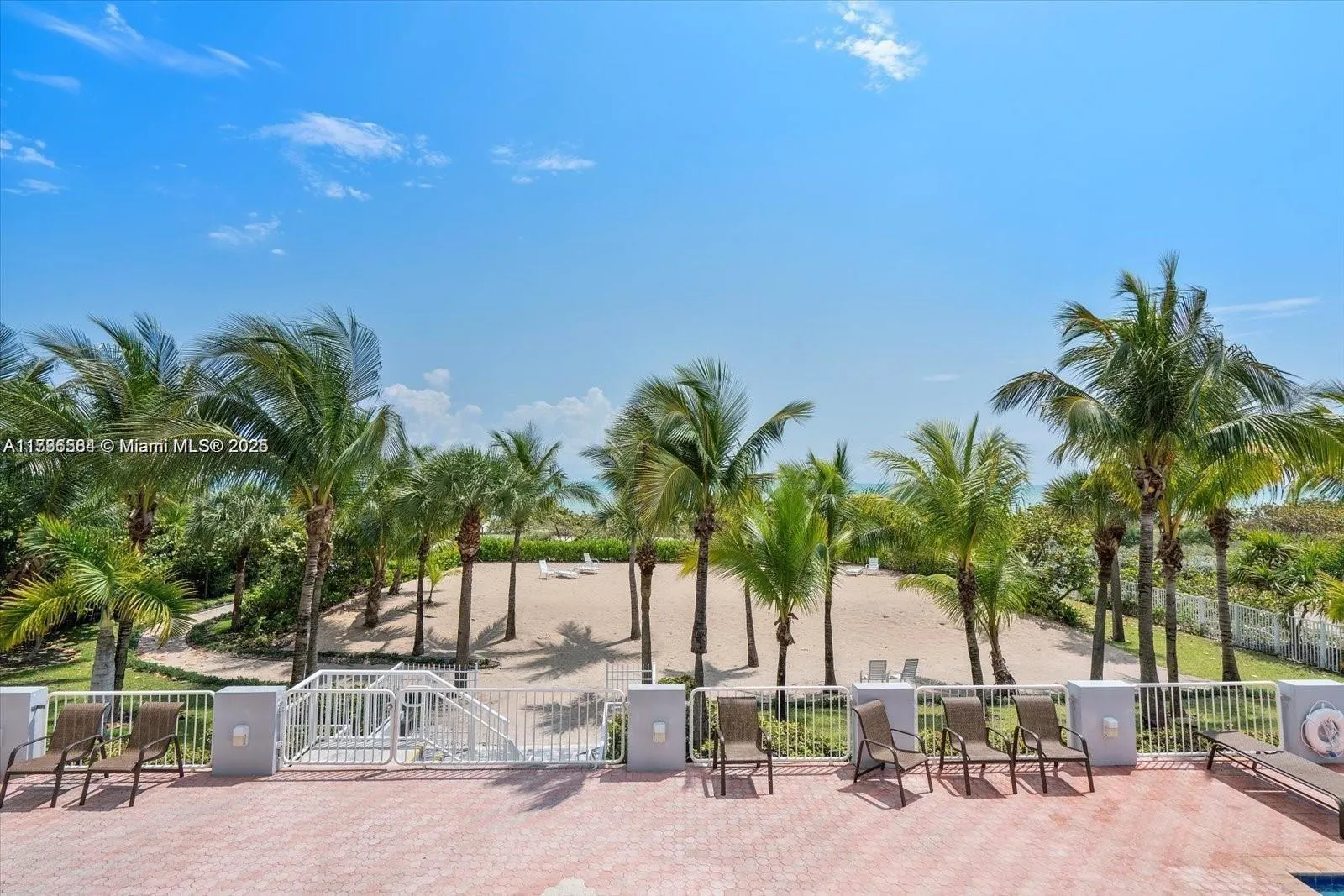 9341 Collins Ave, #806