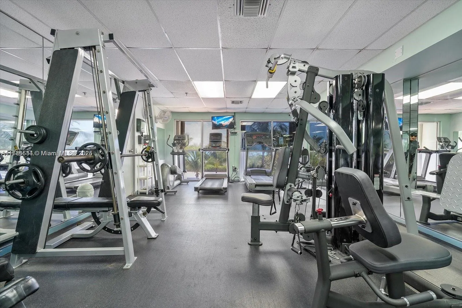 9341 Collins Ave, #806