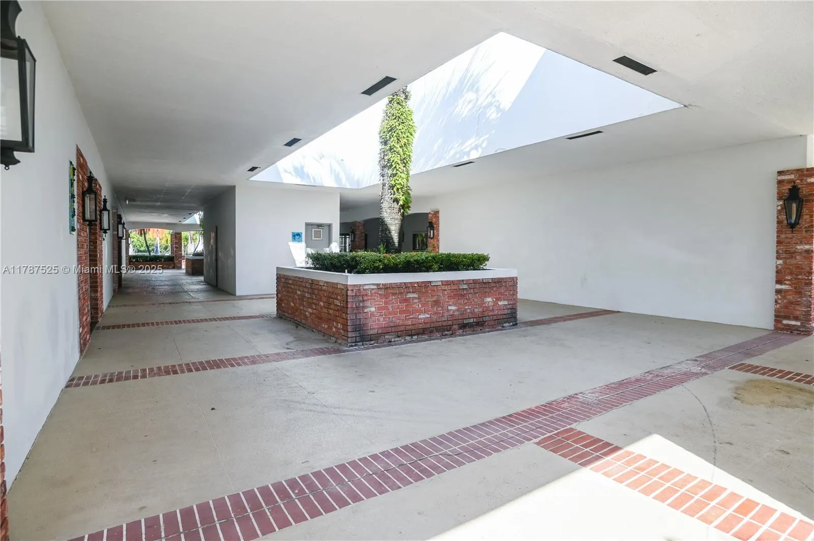 501 E Dania Beach Blvd, #5-3D