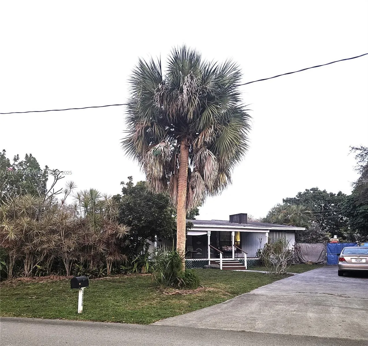 5096 SW 28th Ter