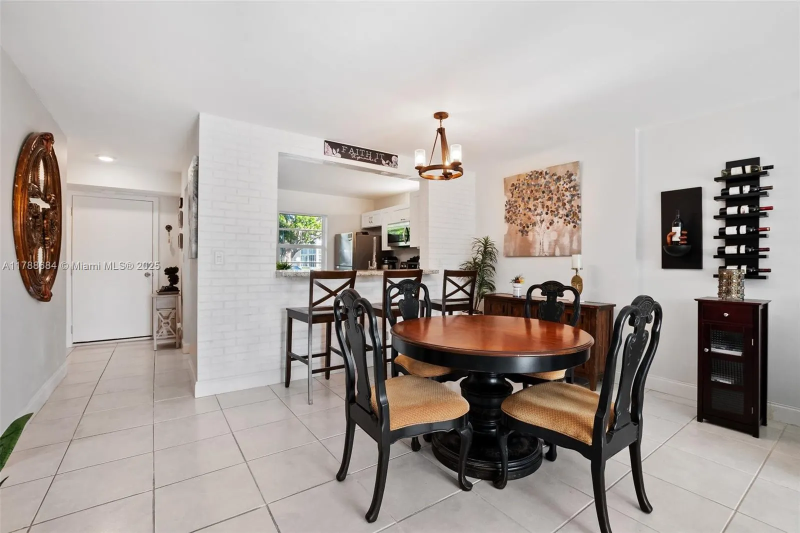 1024 SE 4th Ave, #102