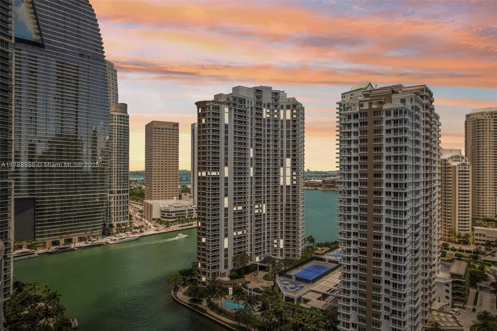 901 Brickell Key Blvd, #1009