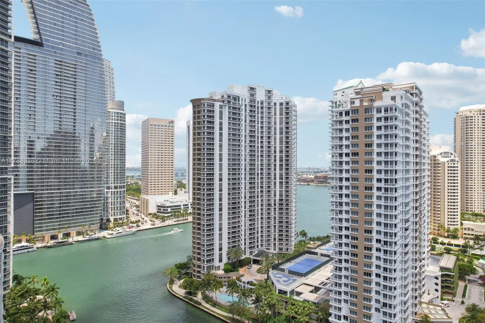 901 Brickell Key Blvd, #1009