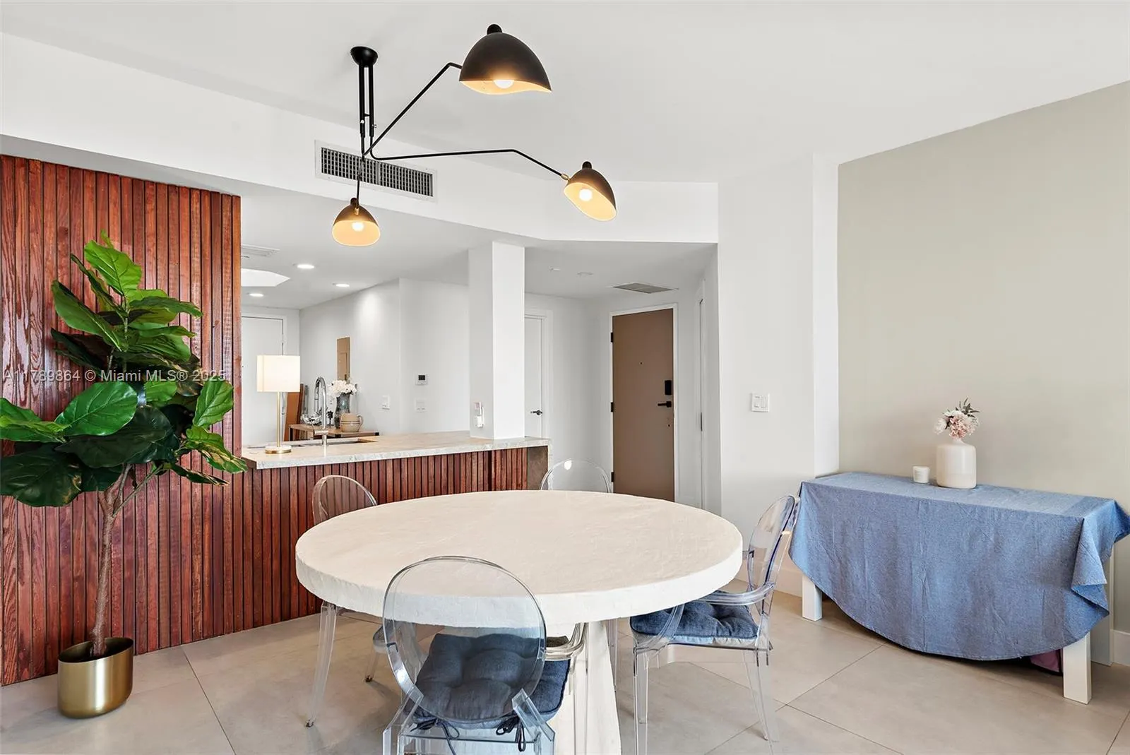 9595 Collins Ave, #N10F