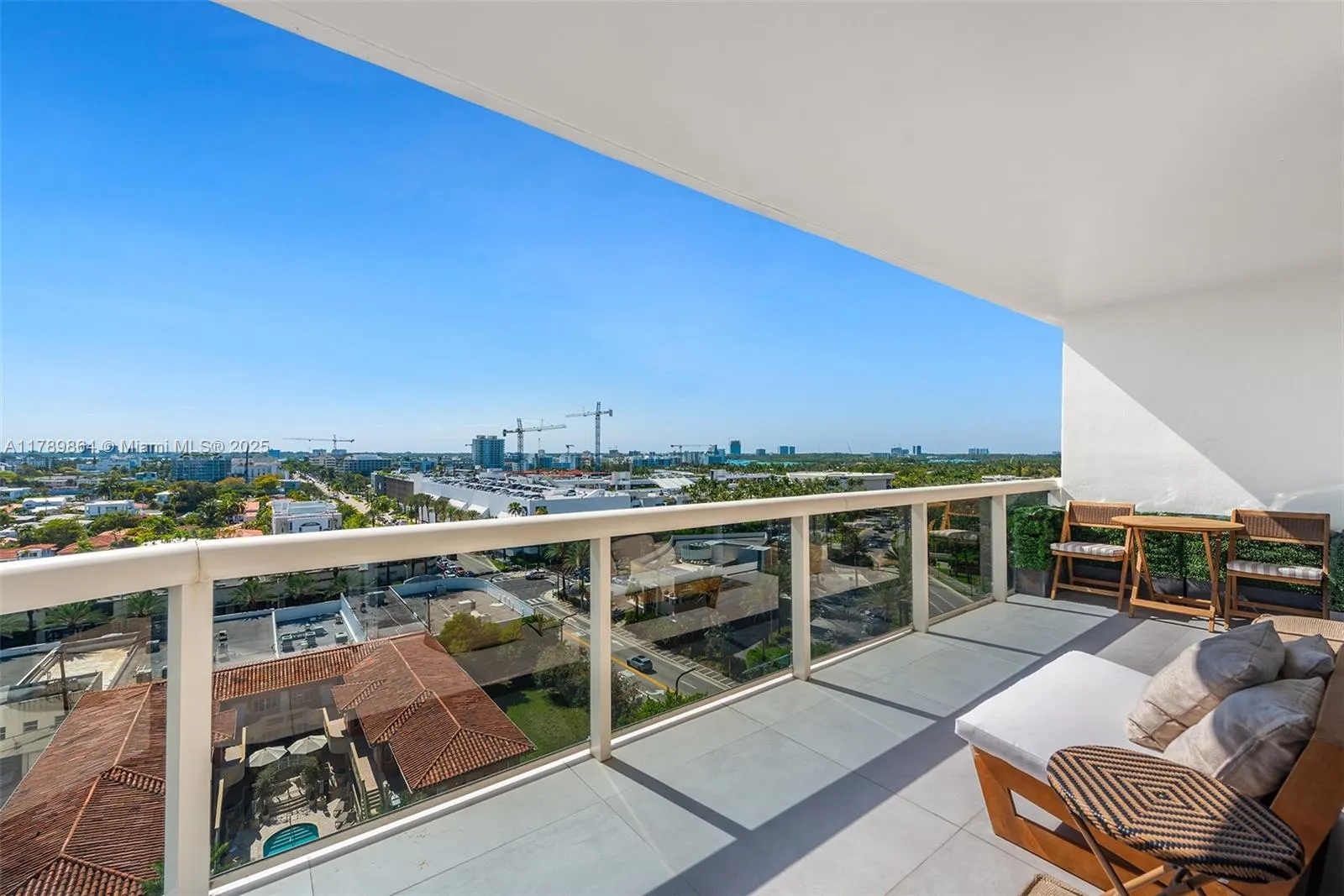 9595 Collins Ave, #N10F