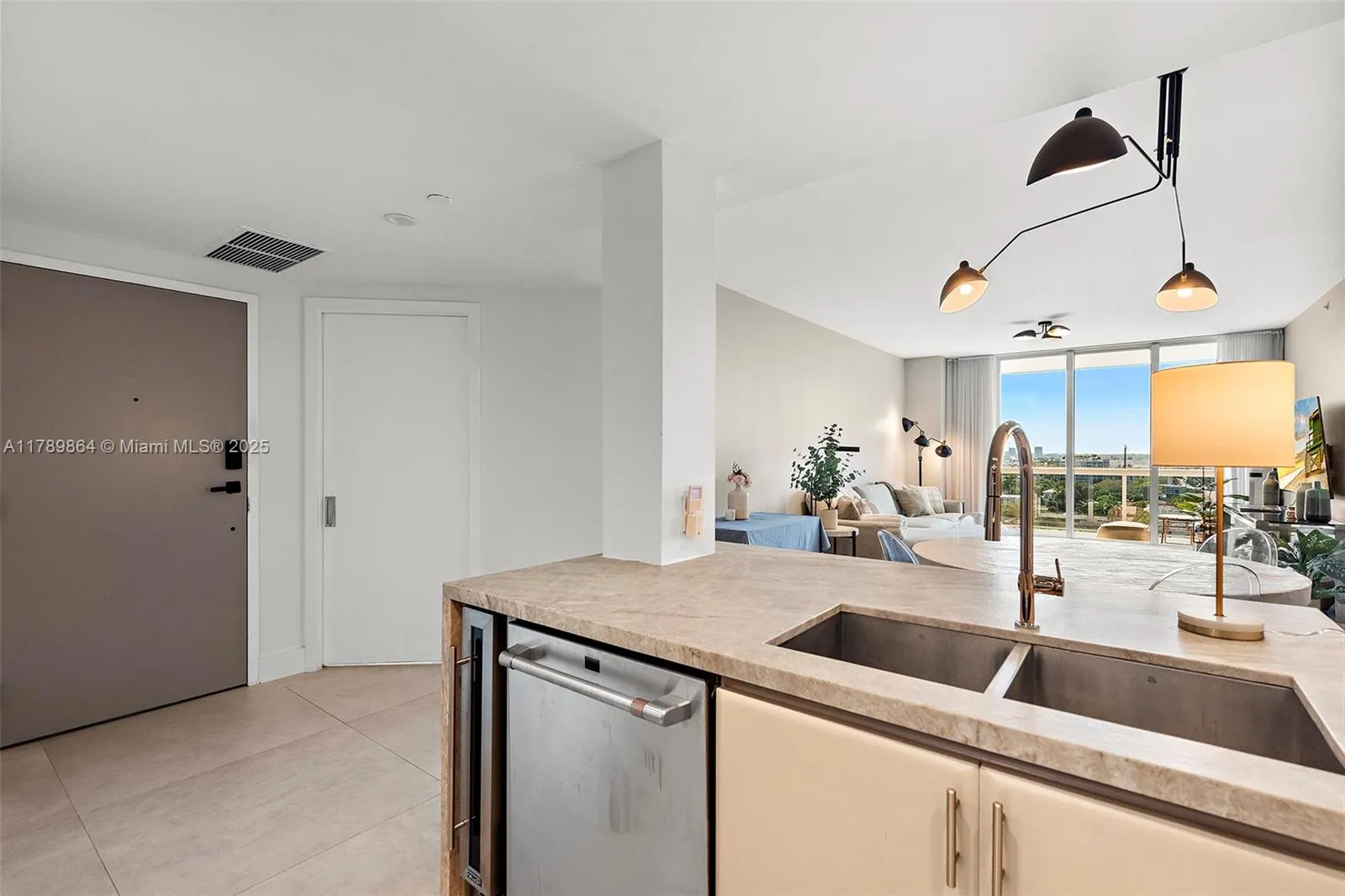 9595 Collins Ave, #N10F