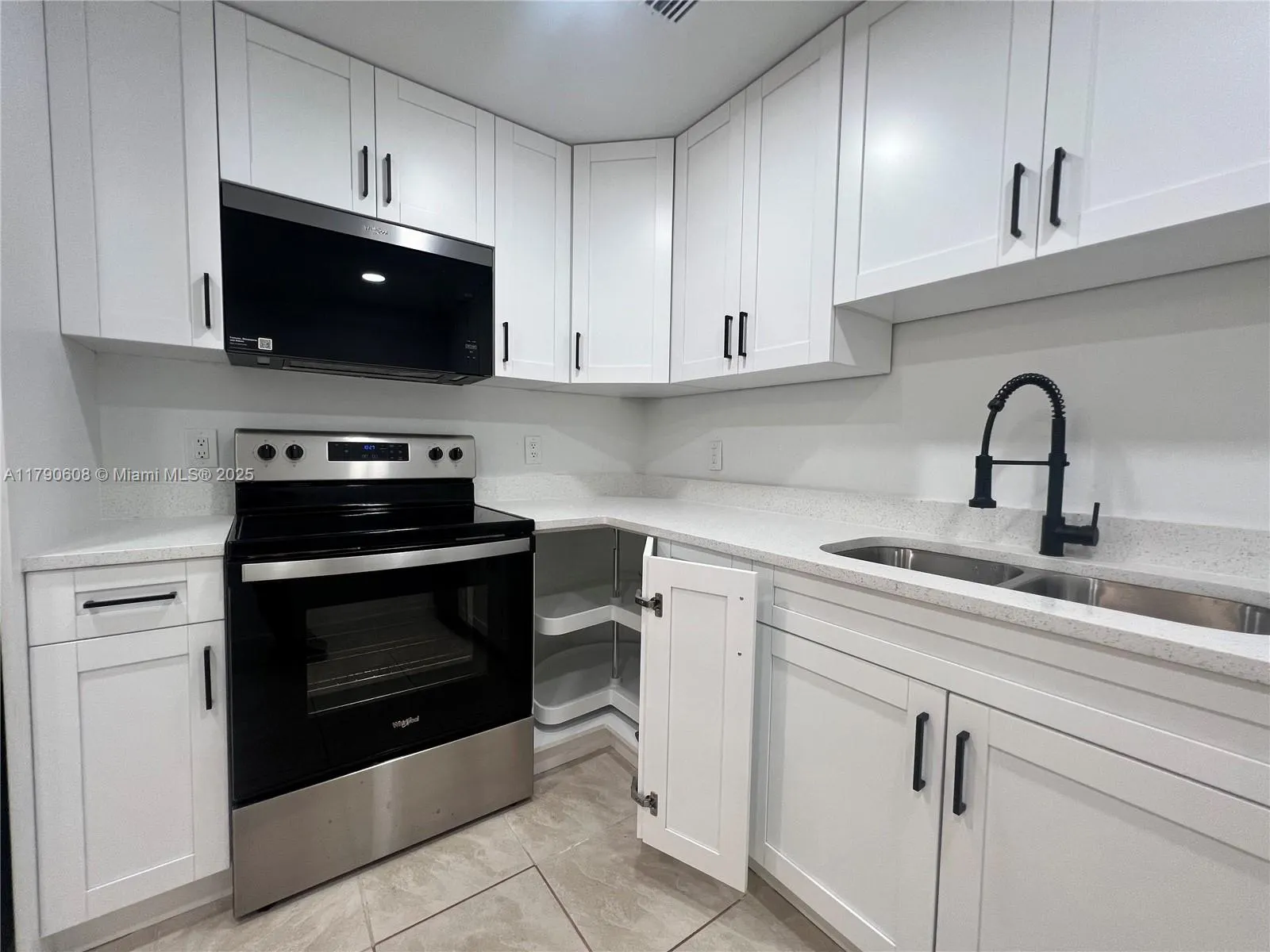 3089 E Yarmouth  E, #3089