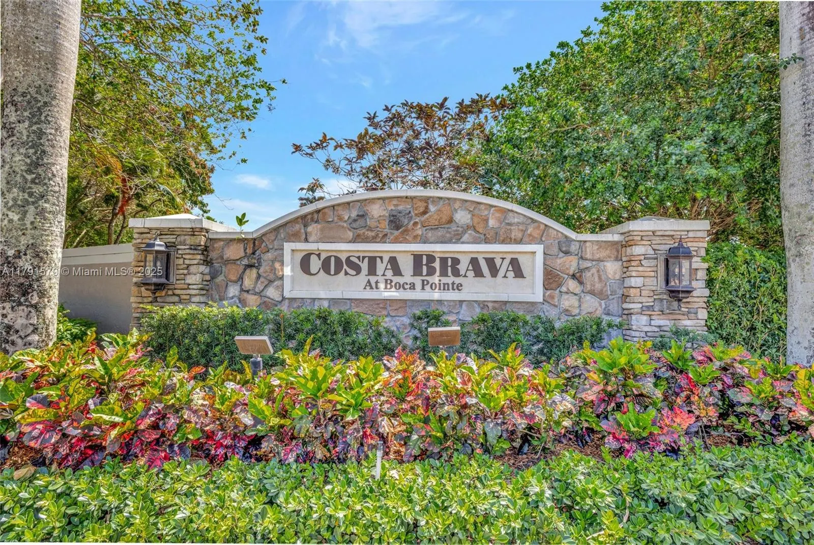 6393 Brava Way