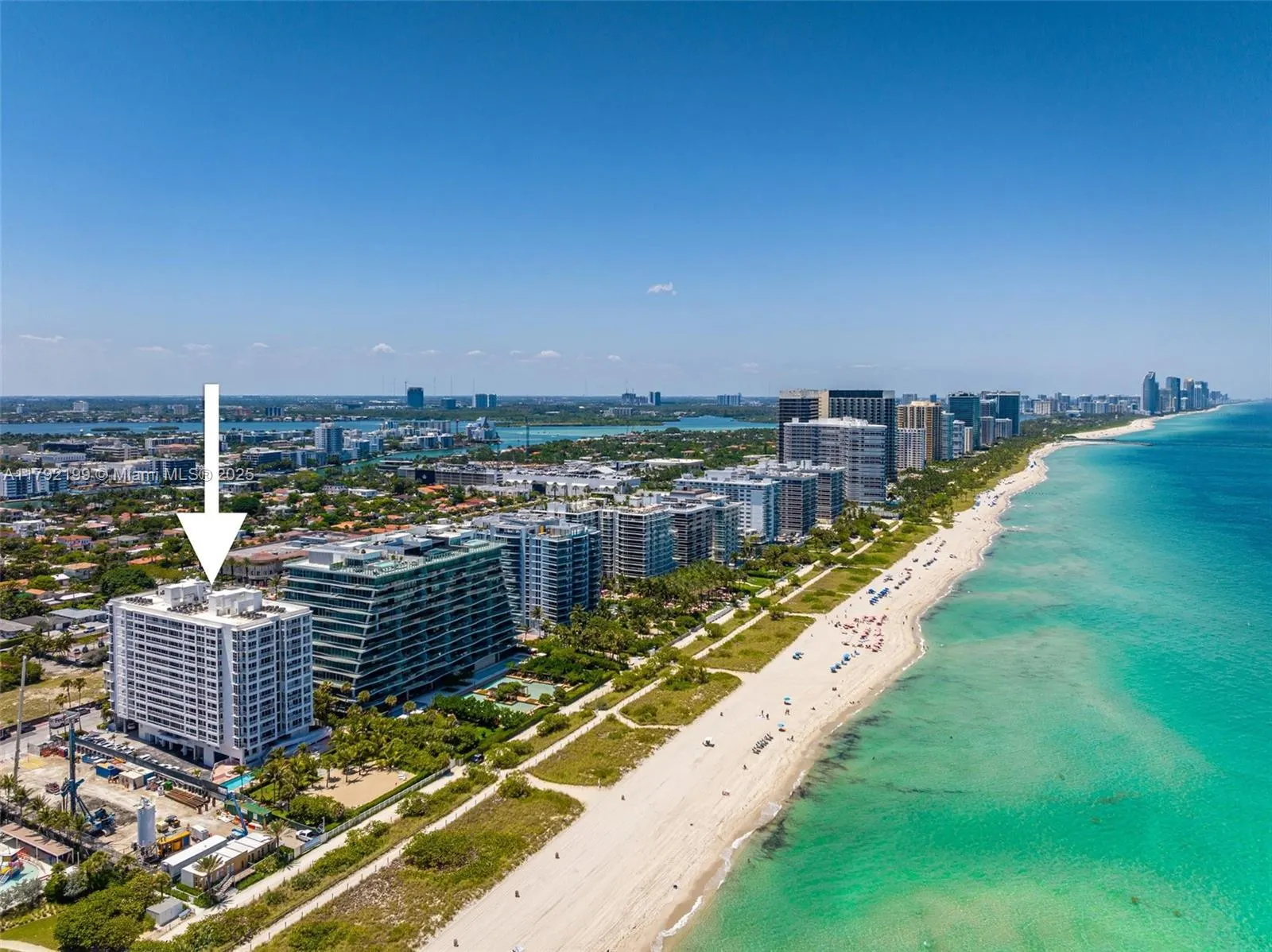 9341 Collins Ave, #1204