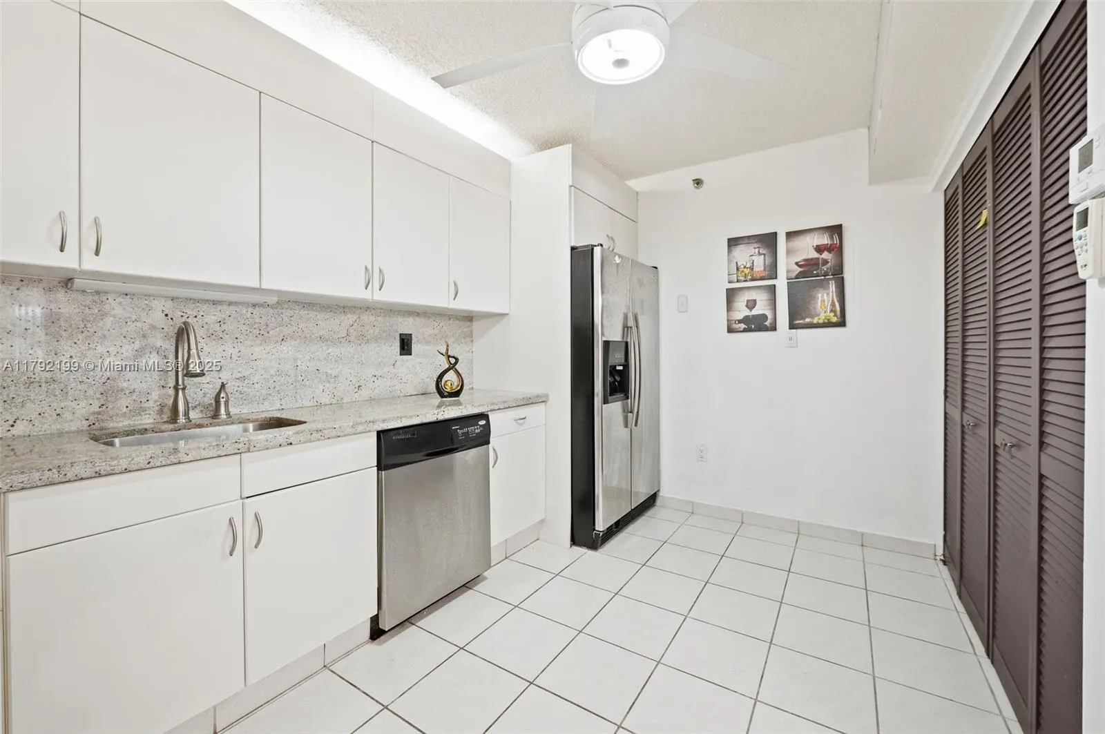 9341 Collins Ave, #1204