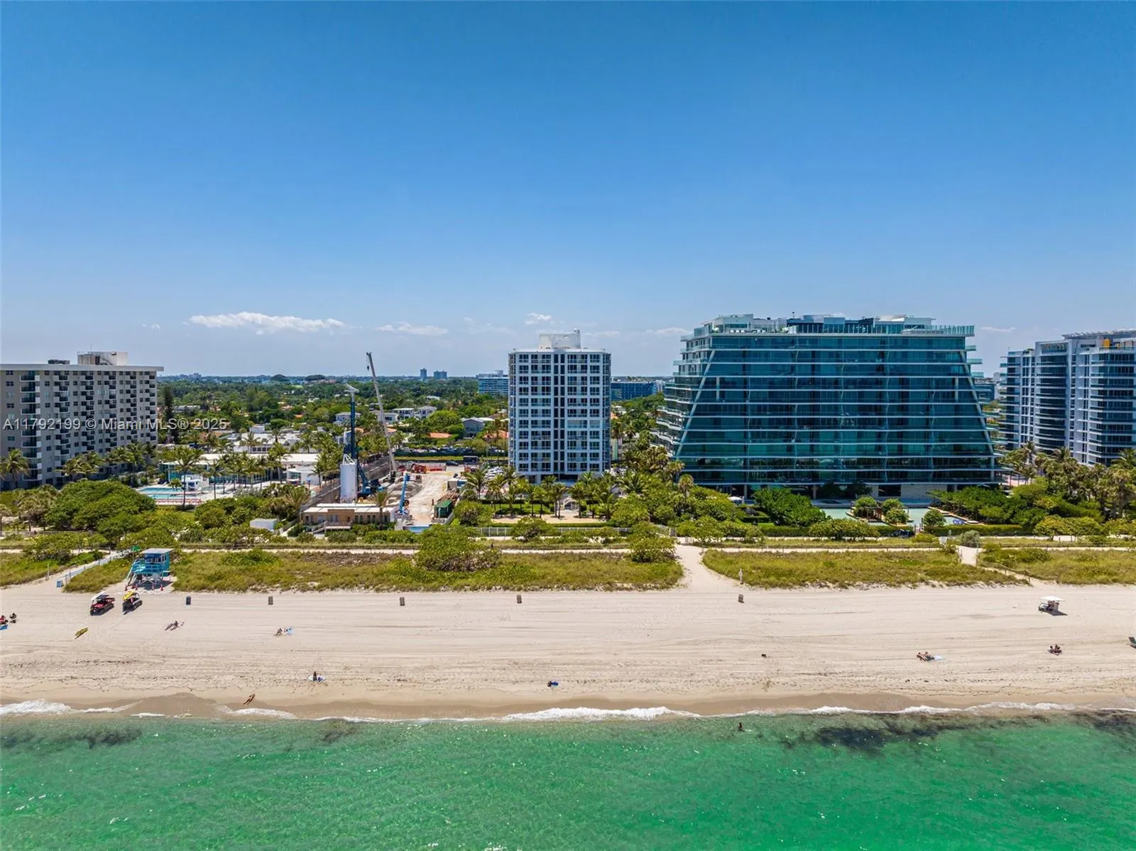 9341 Collins Ave, #1204