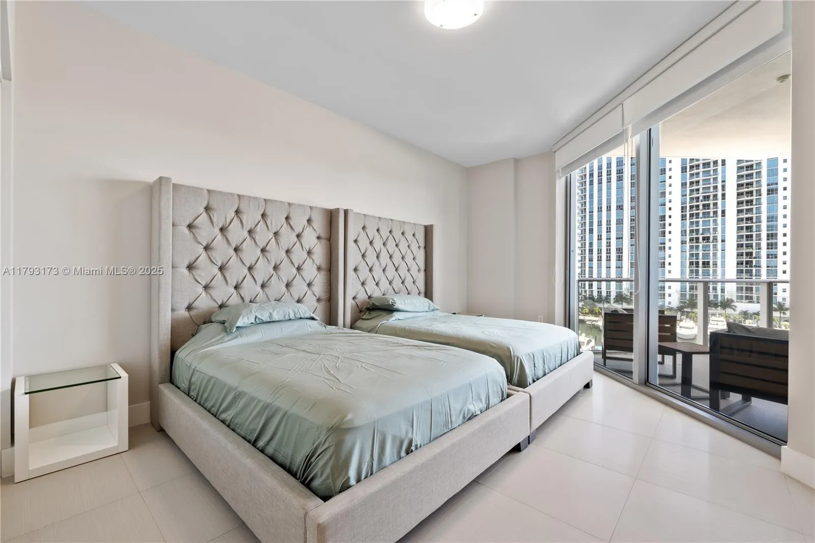 17301 Biscayne Blvd, #603