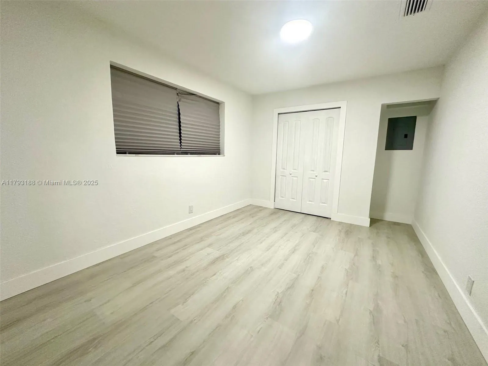 145 NW 2nd St