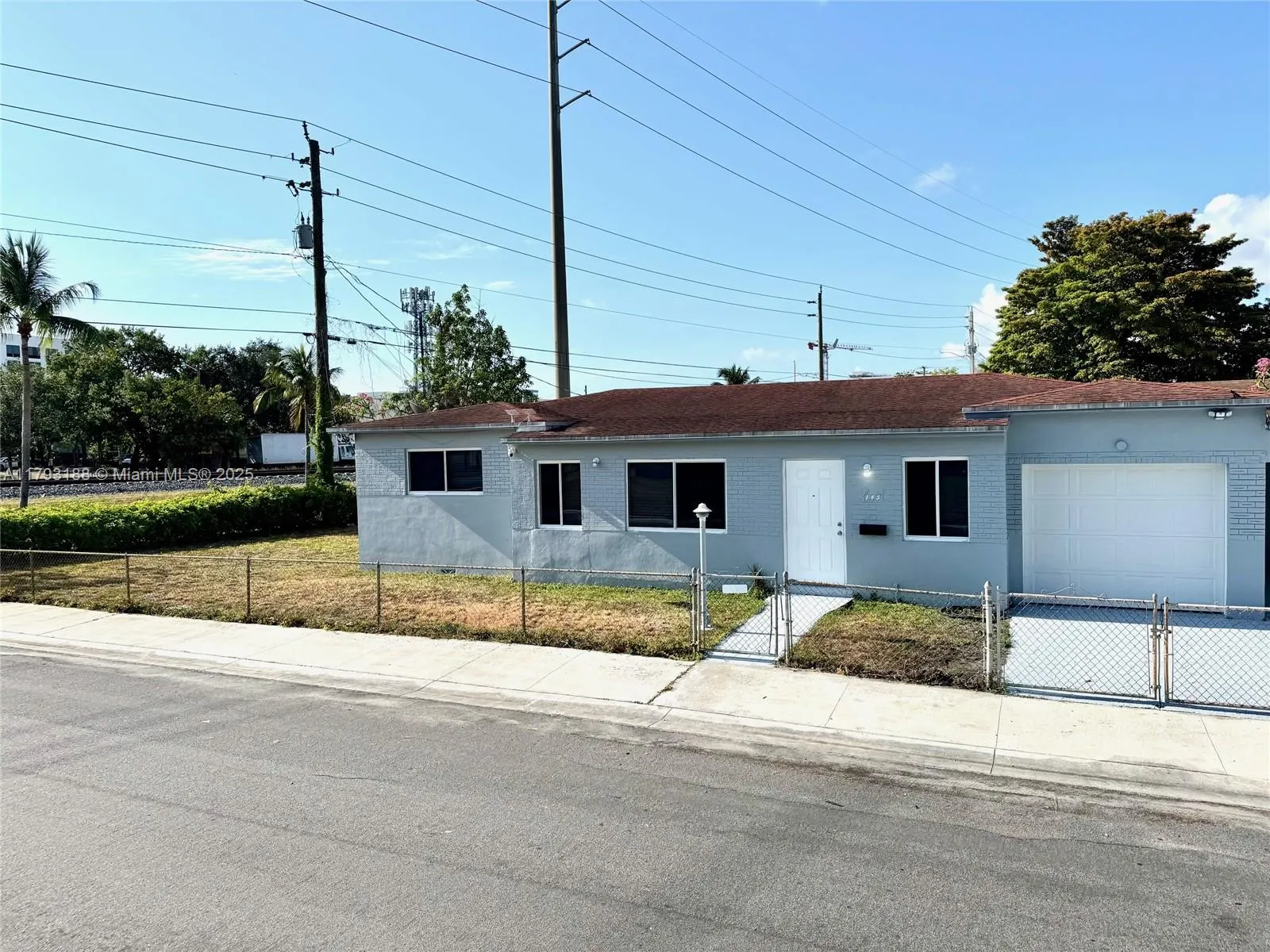 145 NW 2nd St