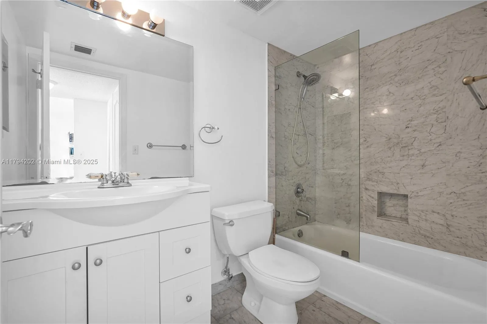 9455 Collins Ave, #603