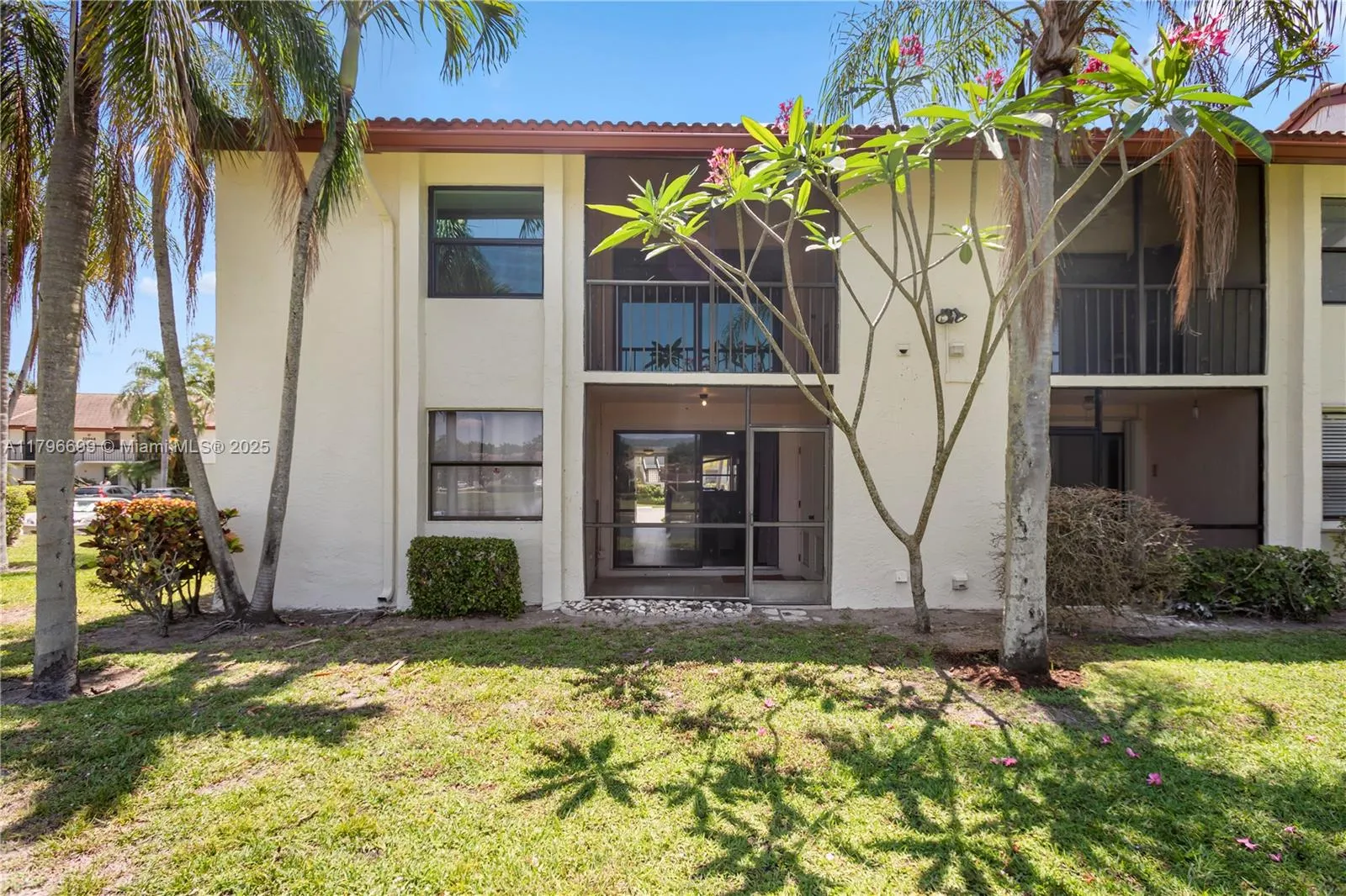 22053 Palms Way, #106