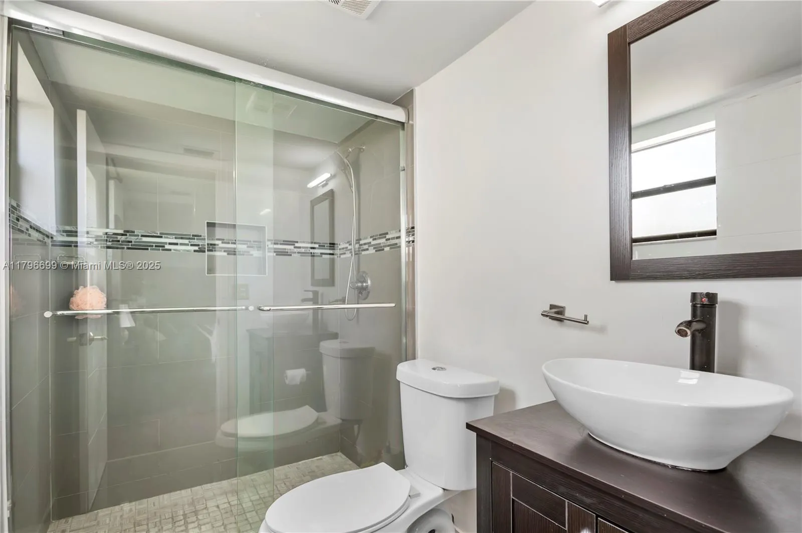 22053 Palms Way, #106