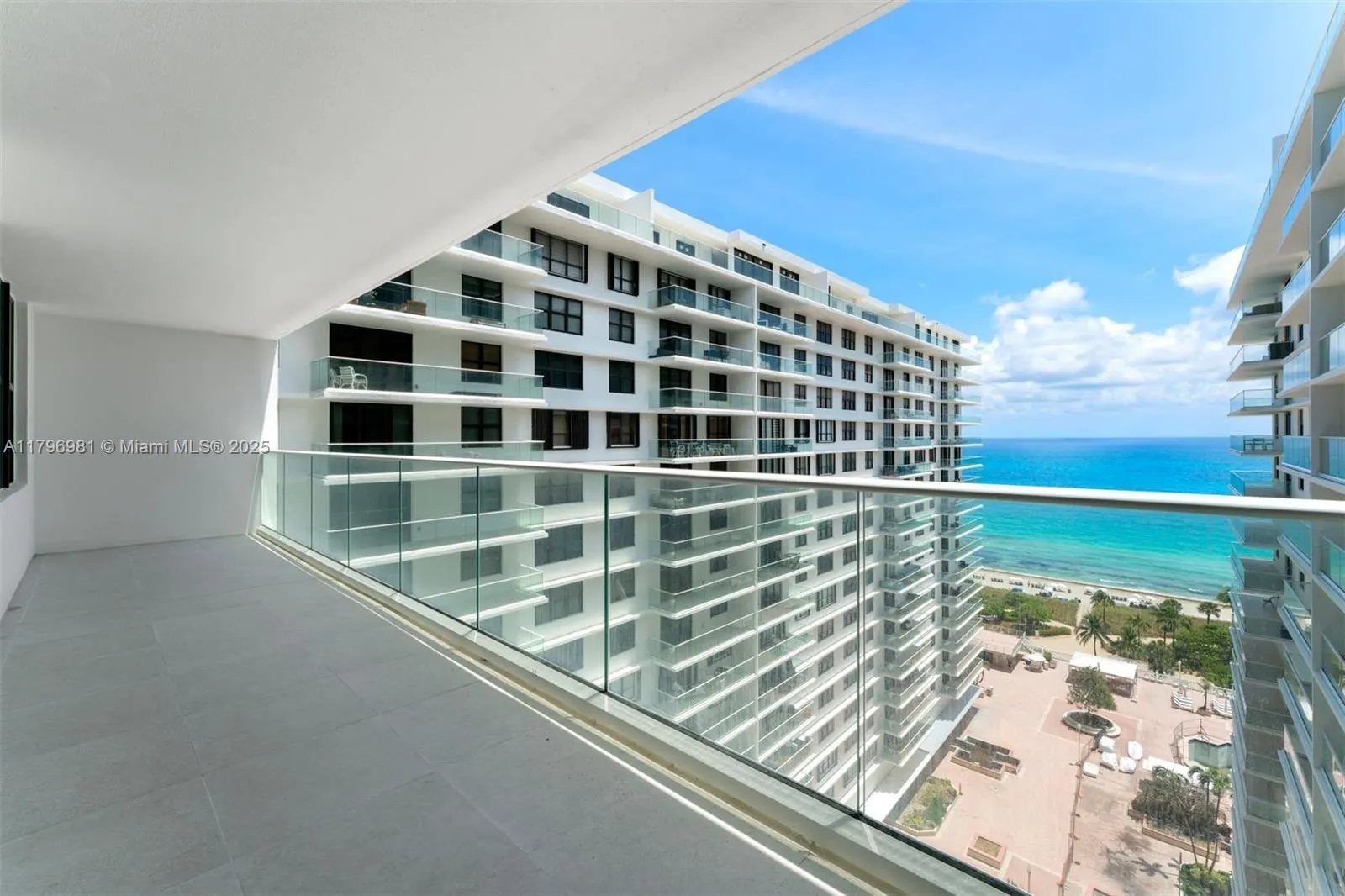 9801 Collins Ave, #17P