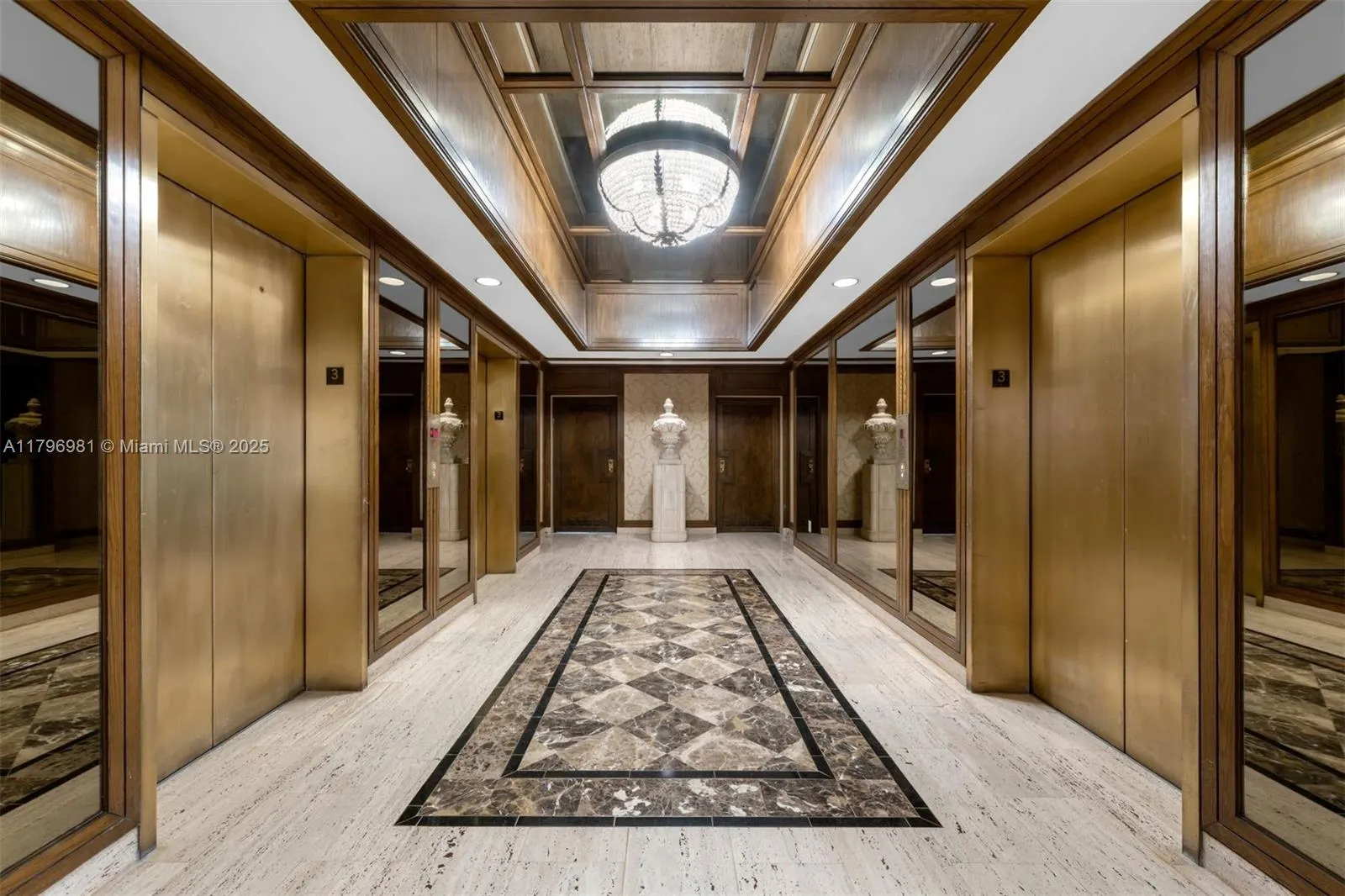 9801 Collins Ave, #17P