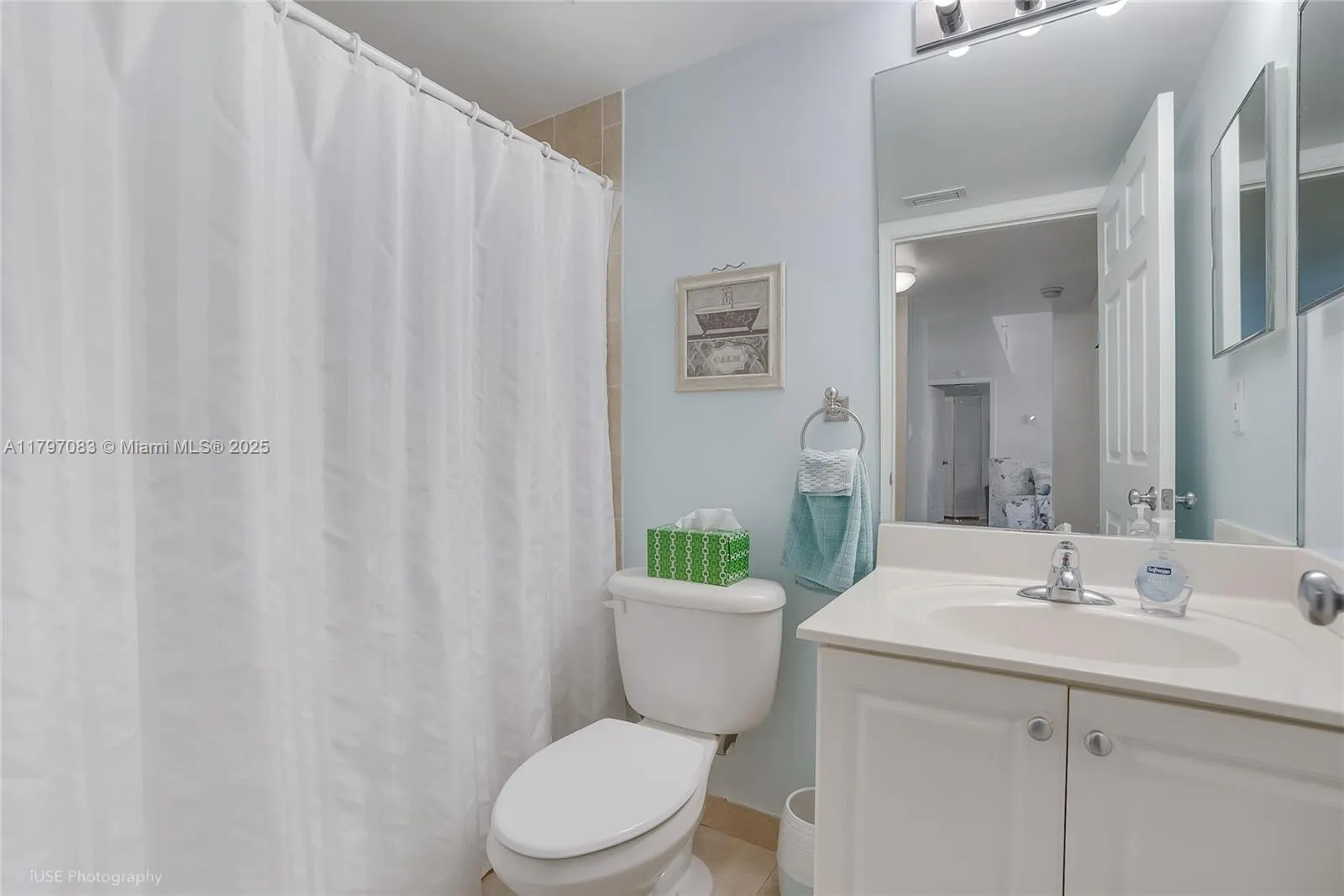 519 E Sheridan St, #3052
