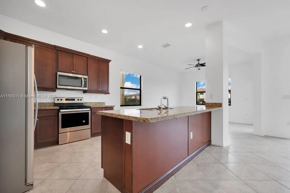 5377 Cameron Dr, #5377