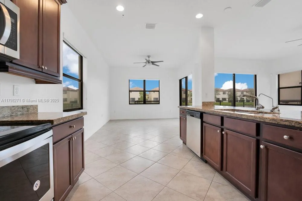 5377 Cameron Dr, #5377