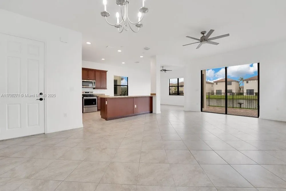 5377 Cameron Dr, #5377