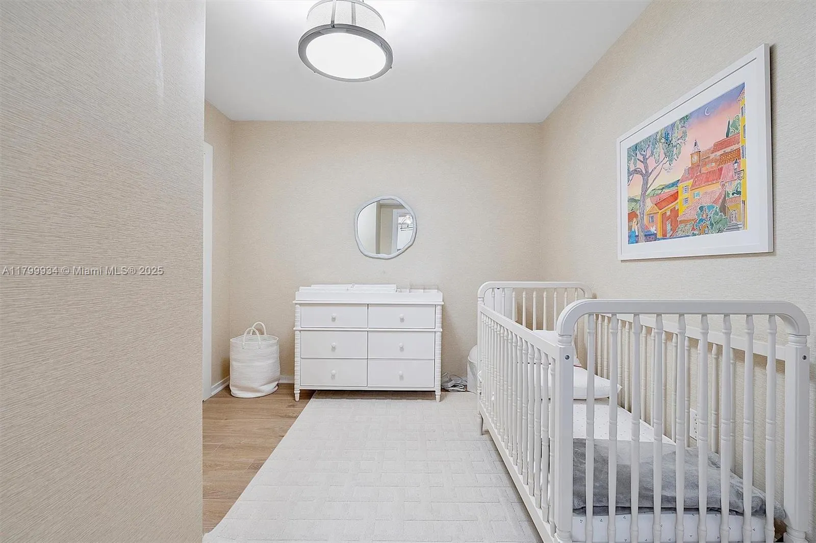 9401 Collins Ave, #505