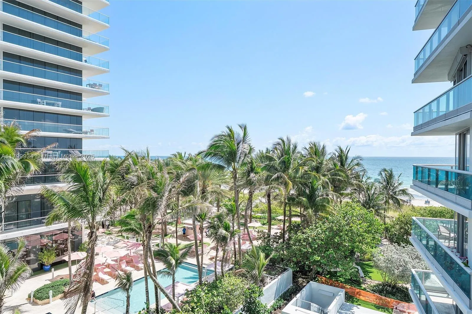 9401 Collins Ave, #505