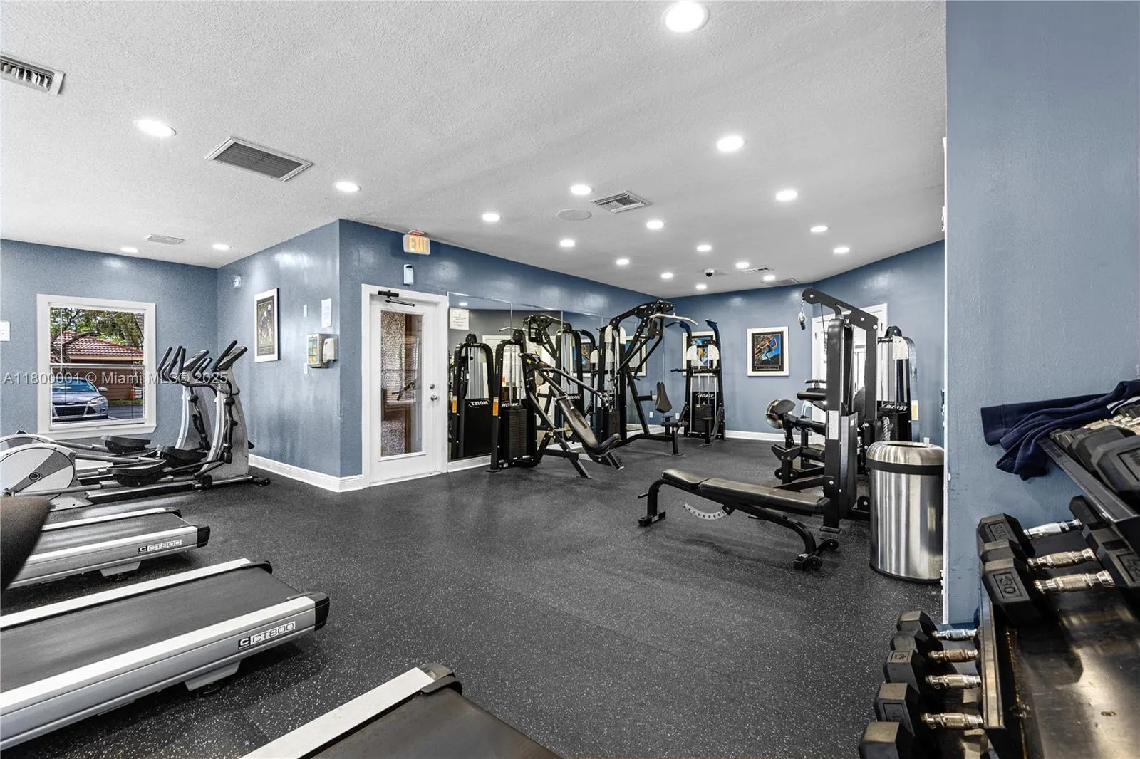 2094 Arbour Walk, #318
