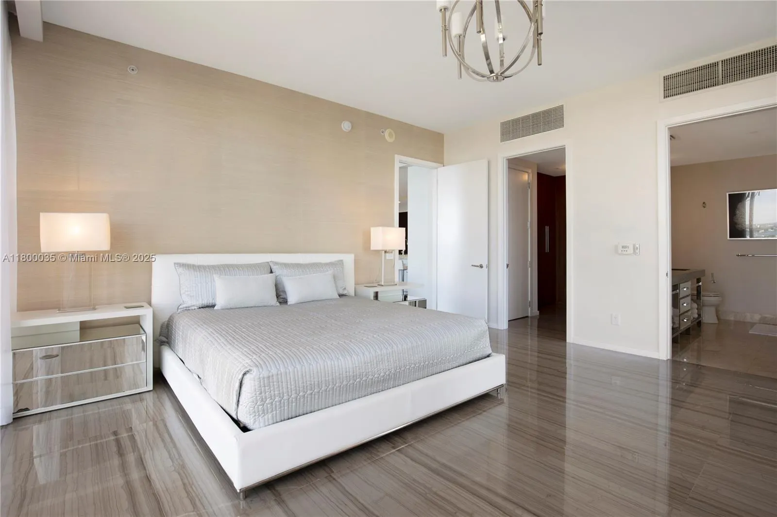 9705 Collins Ave, #1805N