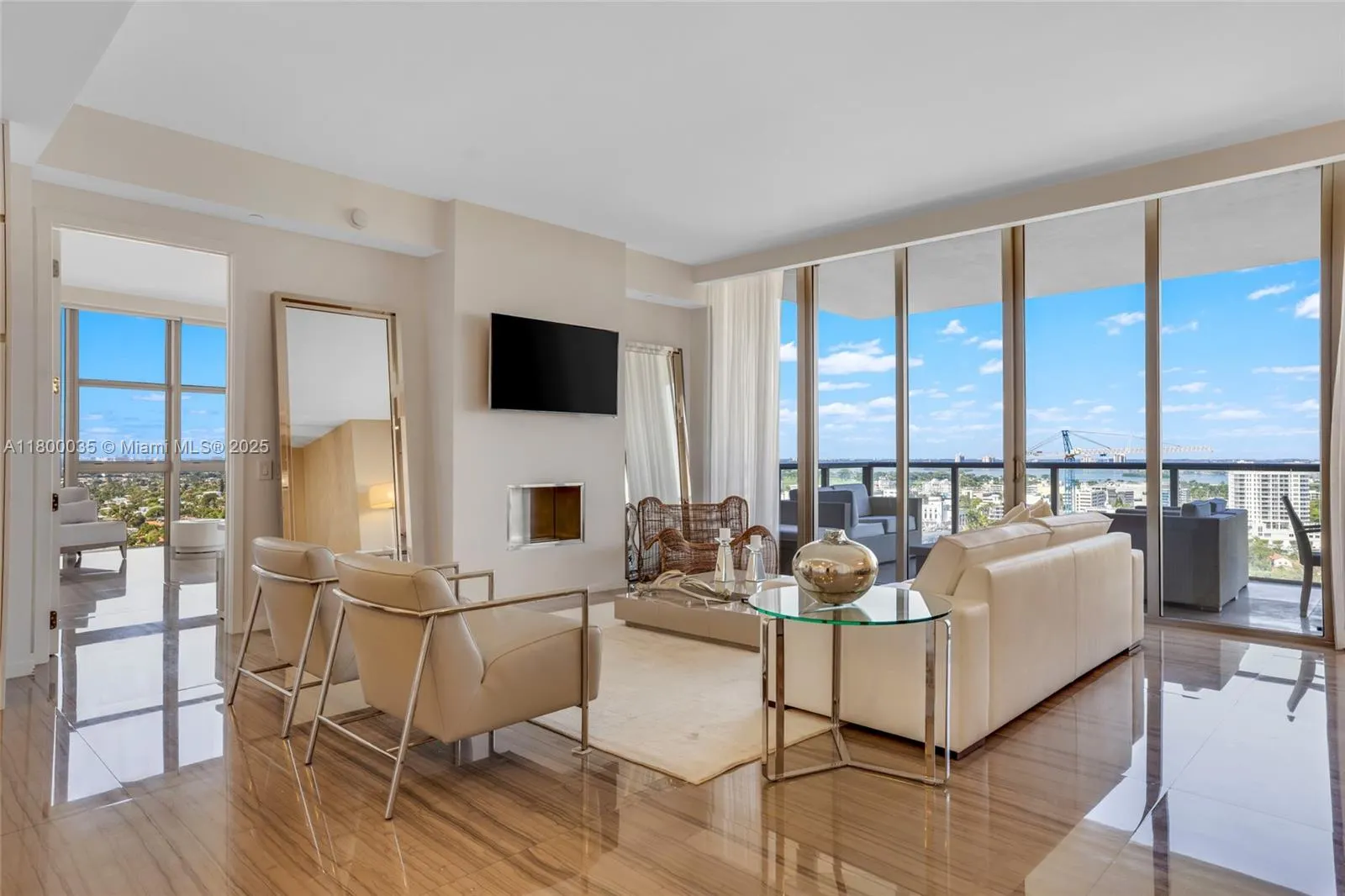 9705 Collins Ave, #1805N