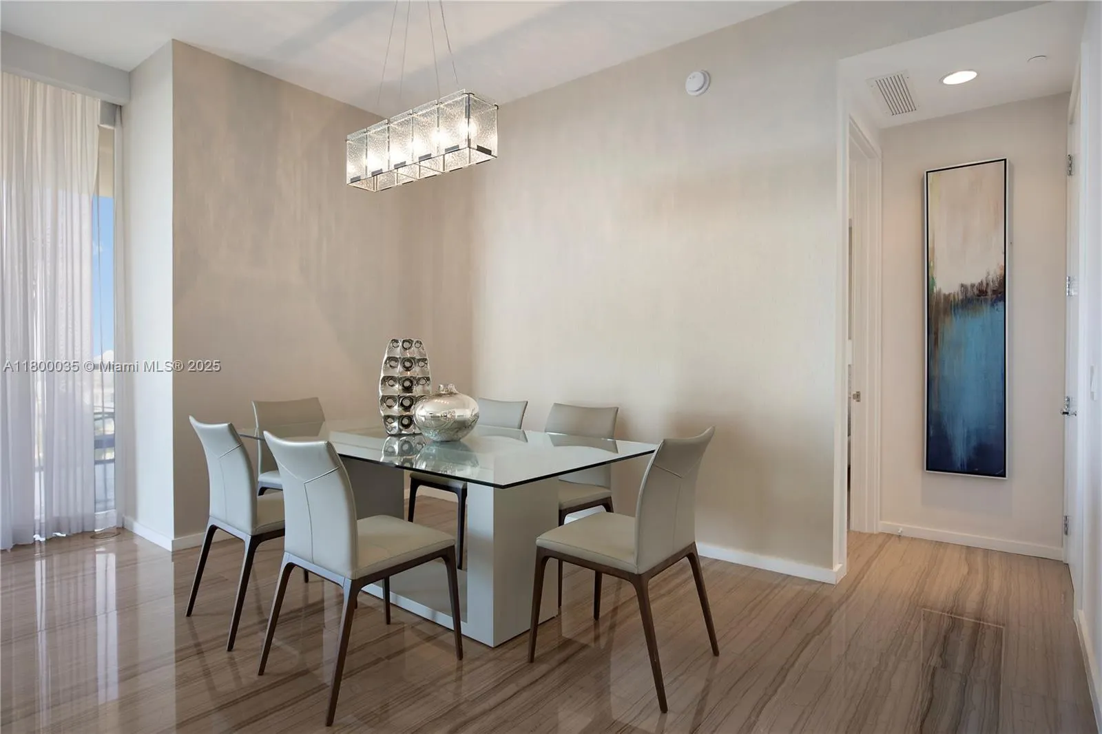 9705 Collins Ave, #1805N