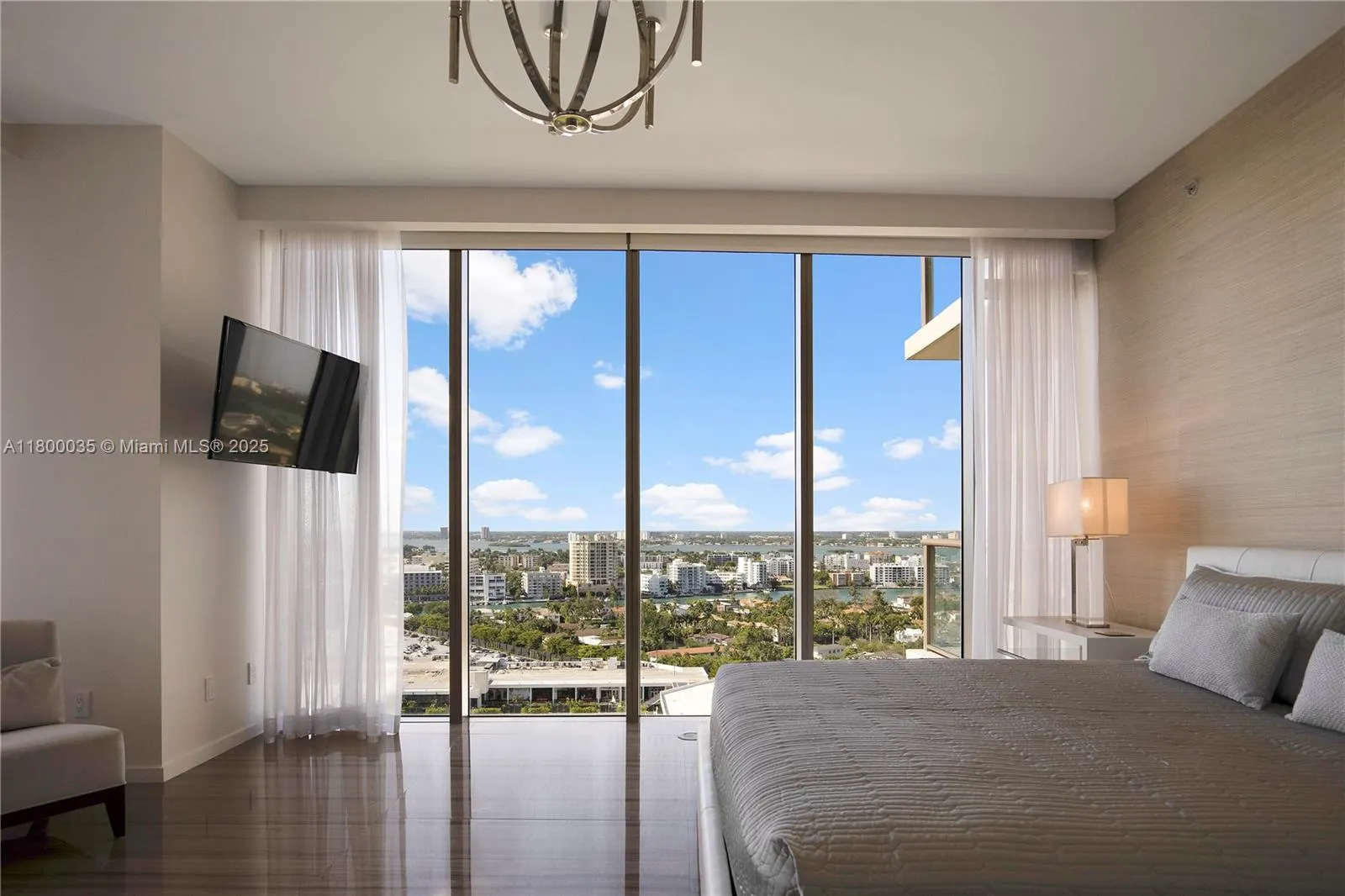 9705 Collins Ave, #1805N