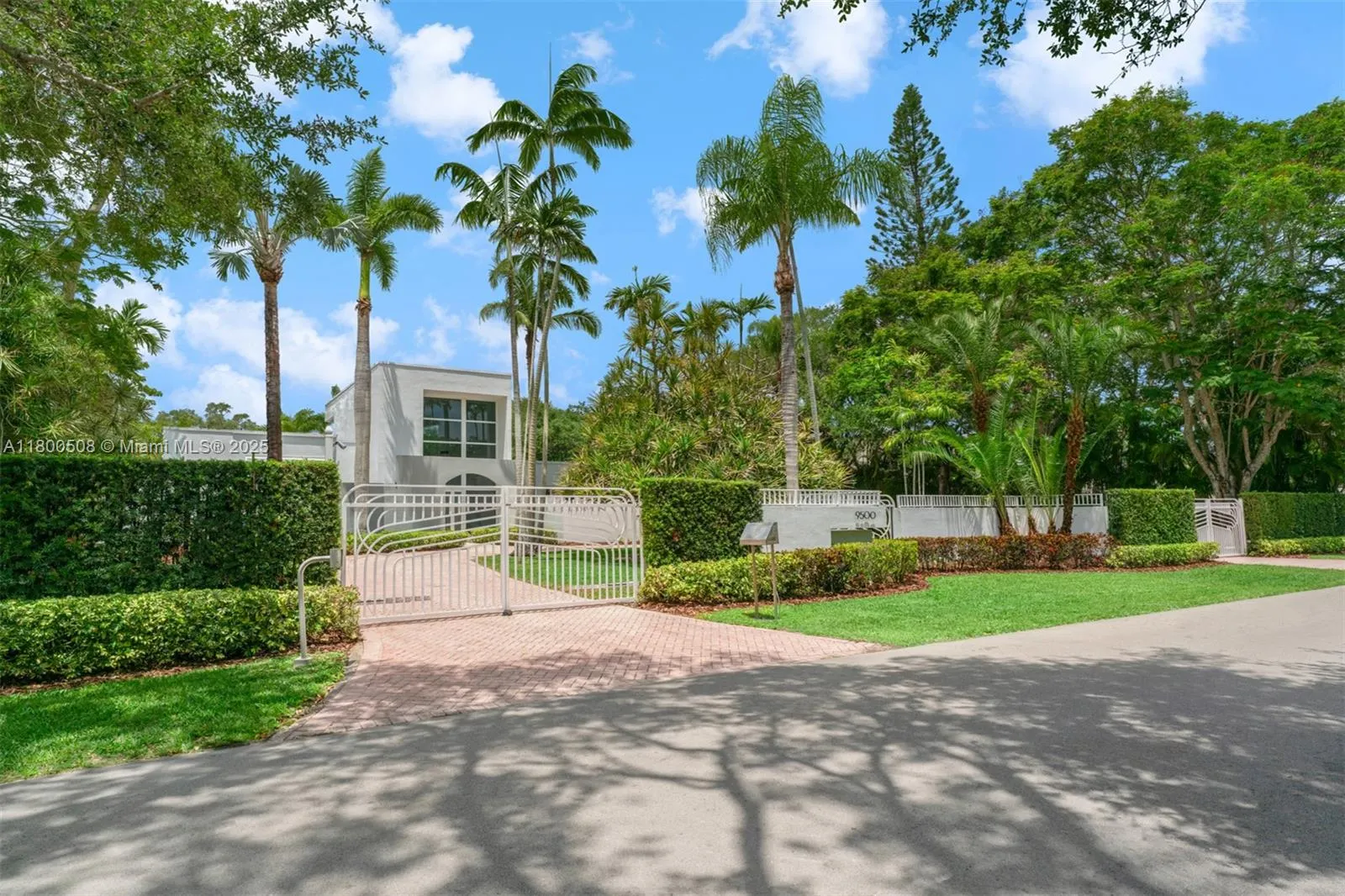 9500 SW 60th Ct