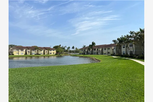 12510 Vista Isles Dr