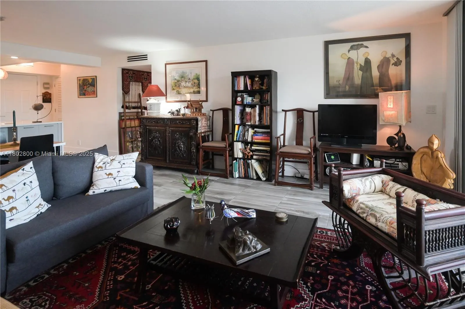 401 SE 3rd St, #403