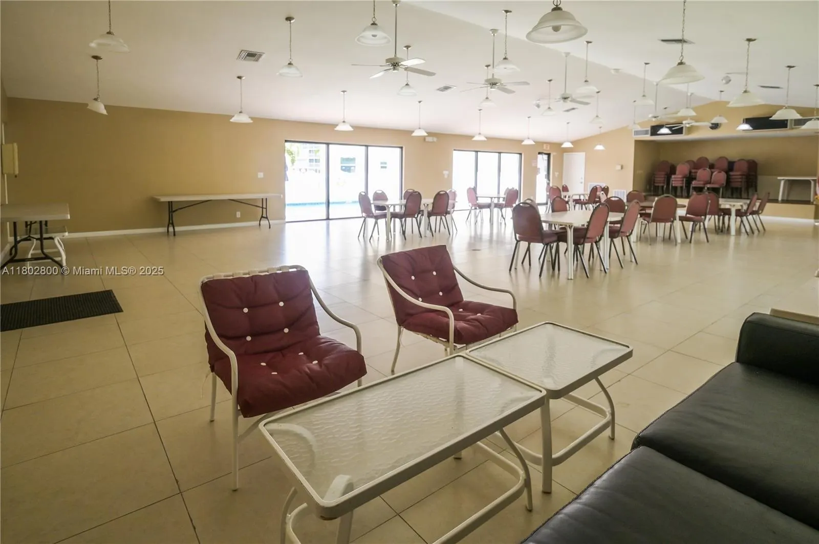 401 SE 3rd St, #403