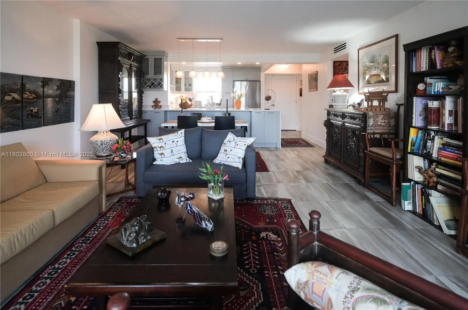 401 SE 3rd St, #403