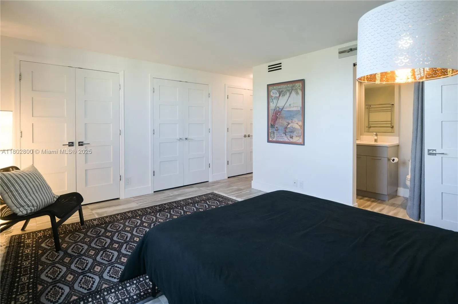 401 SE 3rd St, #403