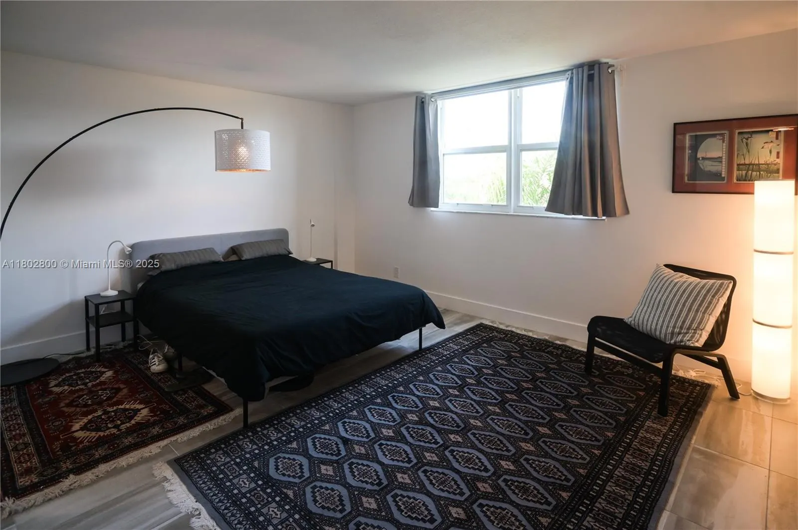 401 SE 3rd St, #403