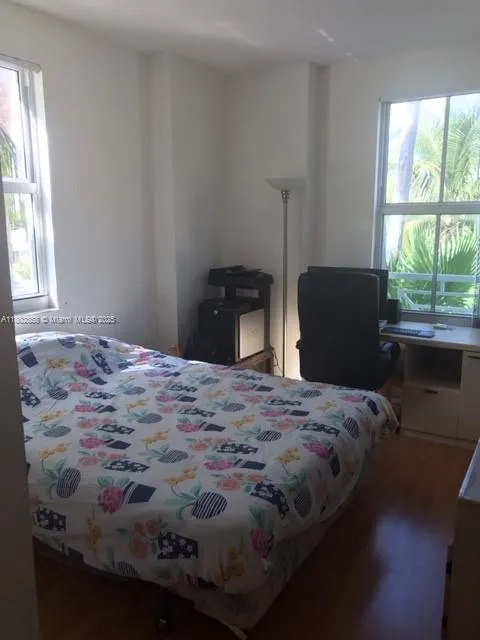 9172 Collins Ave, #12
