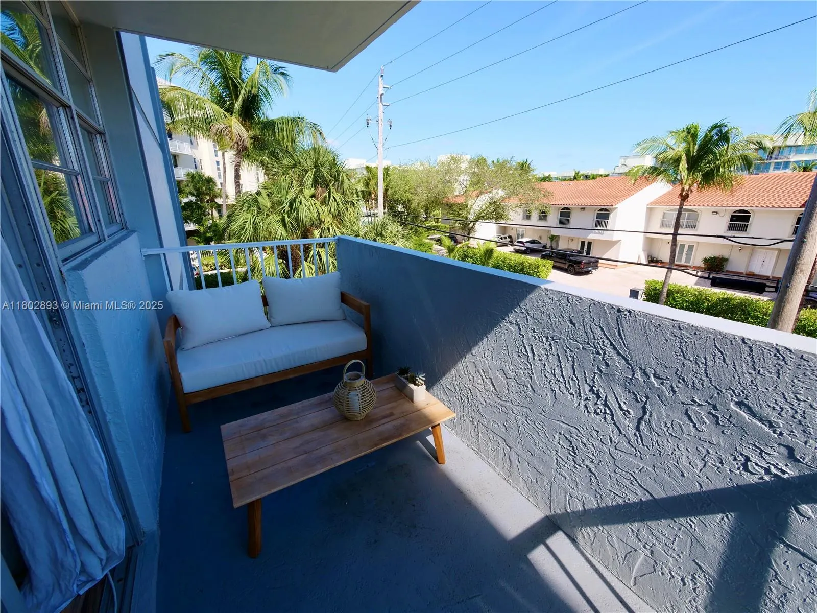 16518 NE 26th Ave, #305