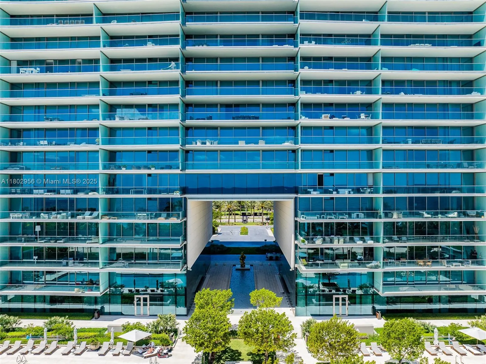 10203 Collins Ave, #302