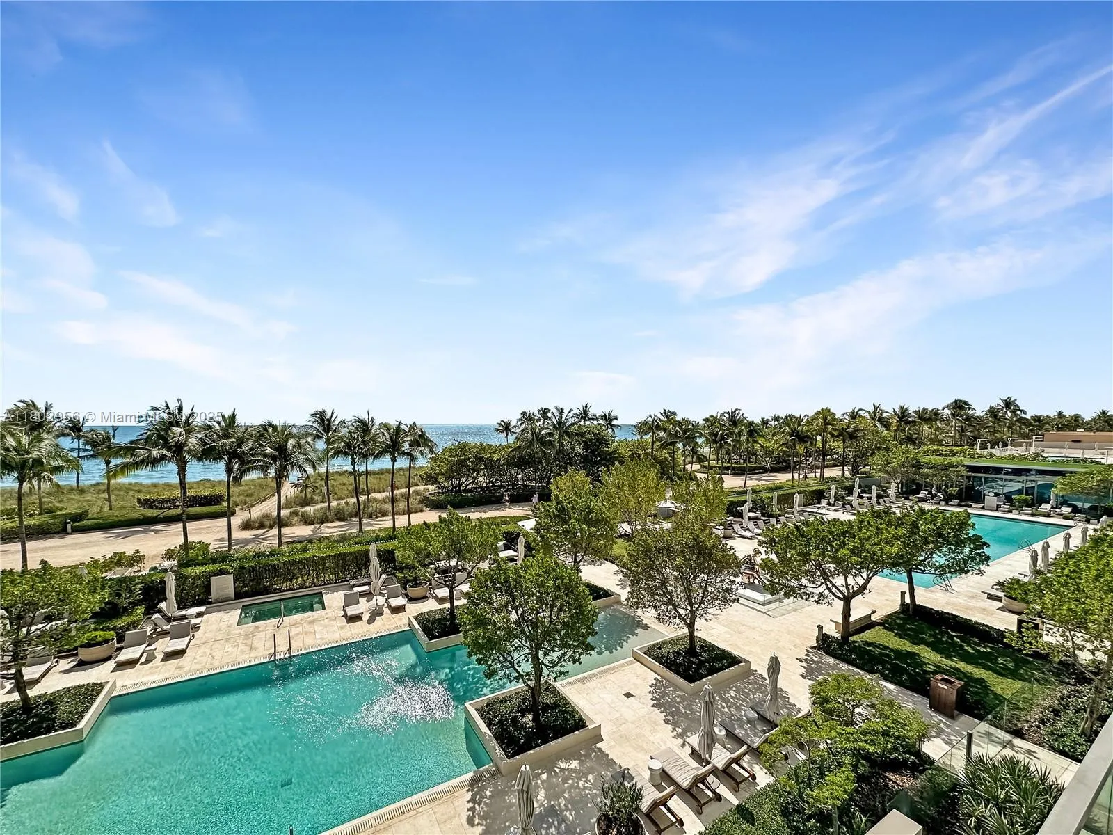 10203 Collins Ave, #302