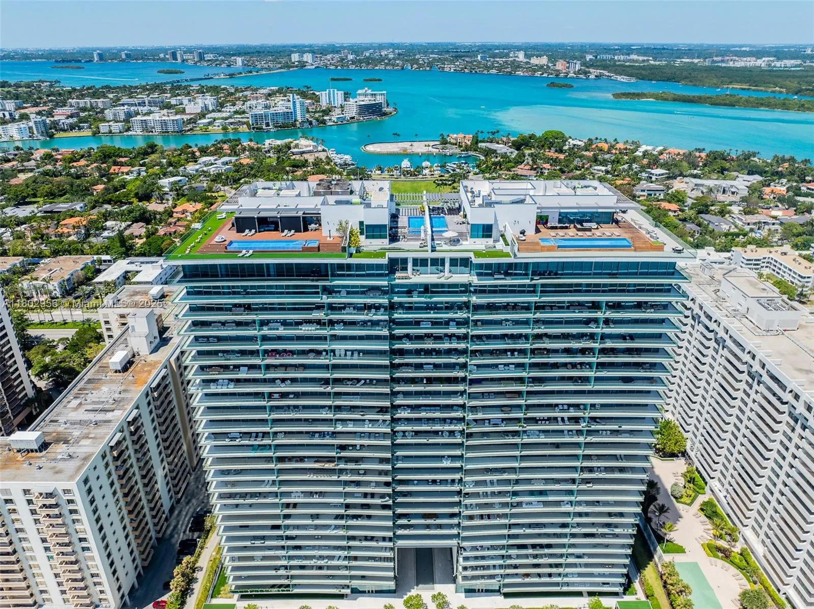 10203 Collins Ave, #302