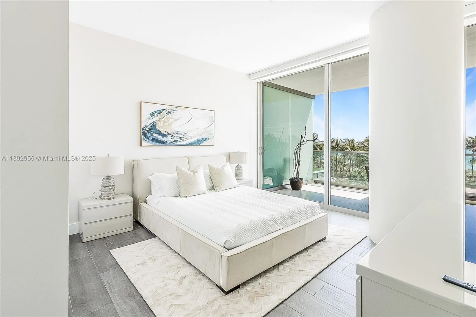 10203 Collins Ave, #302
