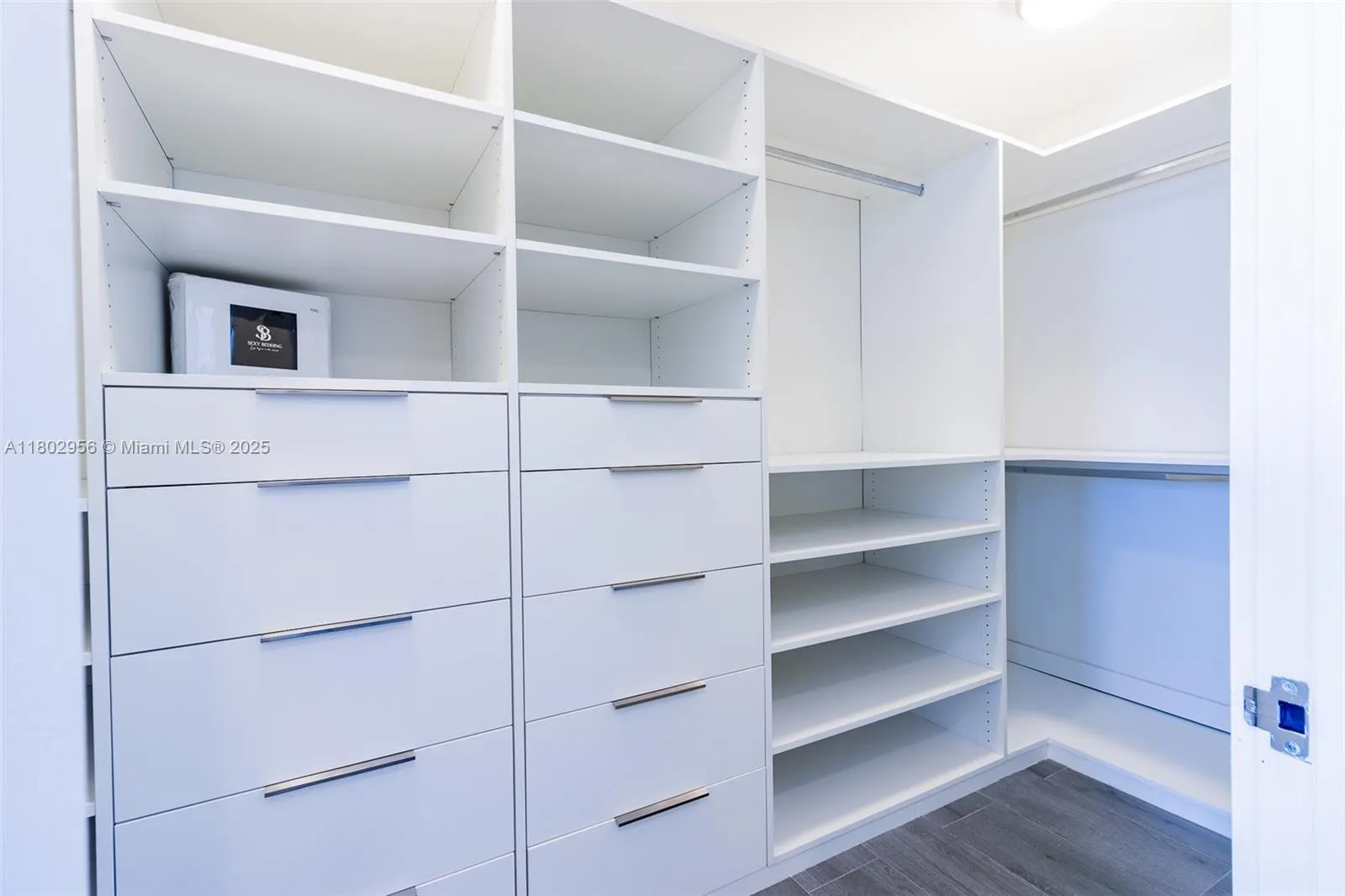 10203 Collins Ave, #302
