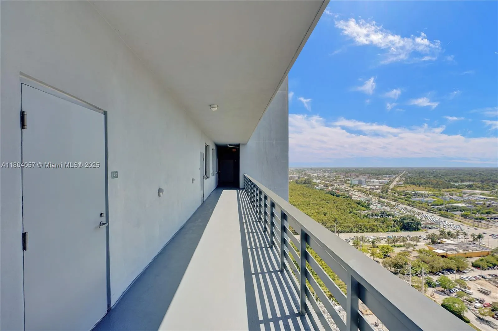 16385 Biscayne Blvd, #3217