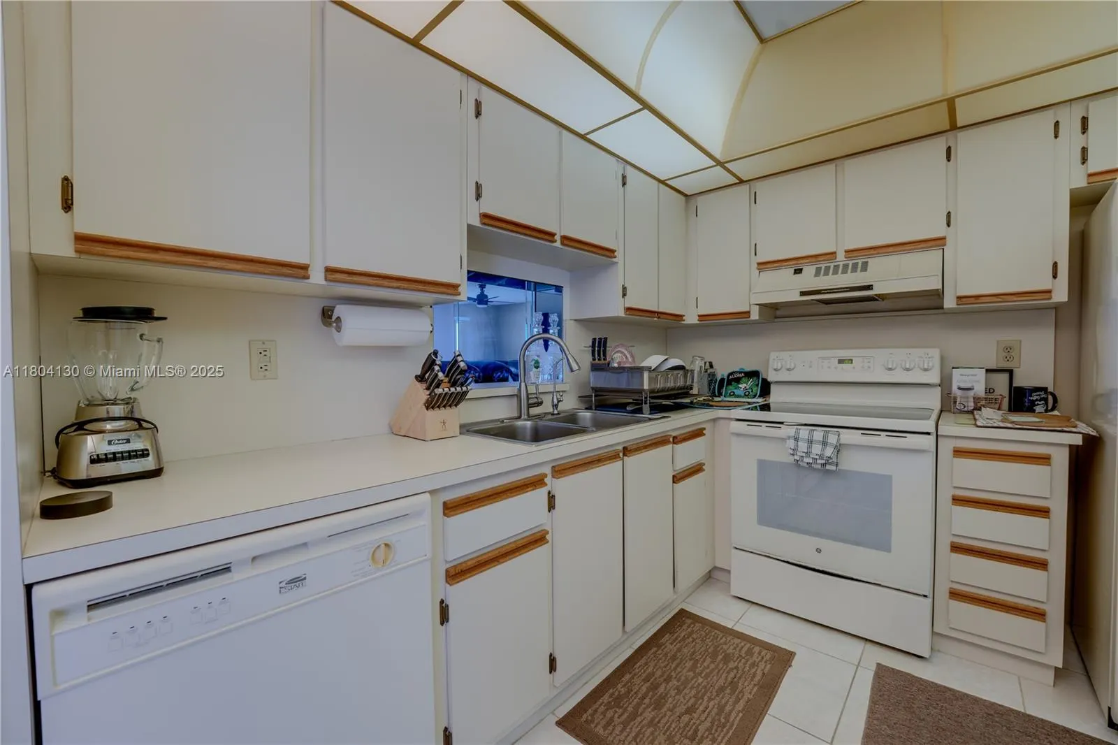 170 SE 5th Ave, #505